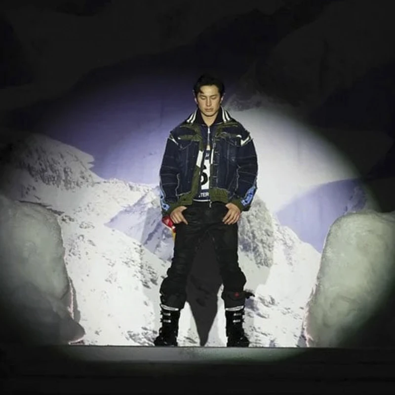 DSQUARED2 STAGES THE MOUNTAIN, THEN UNDRESSES IT