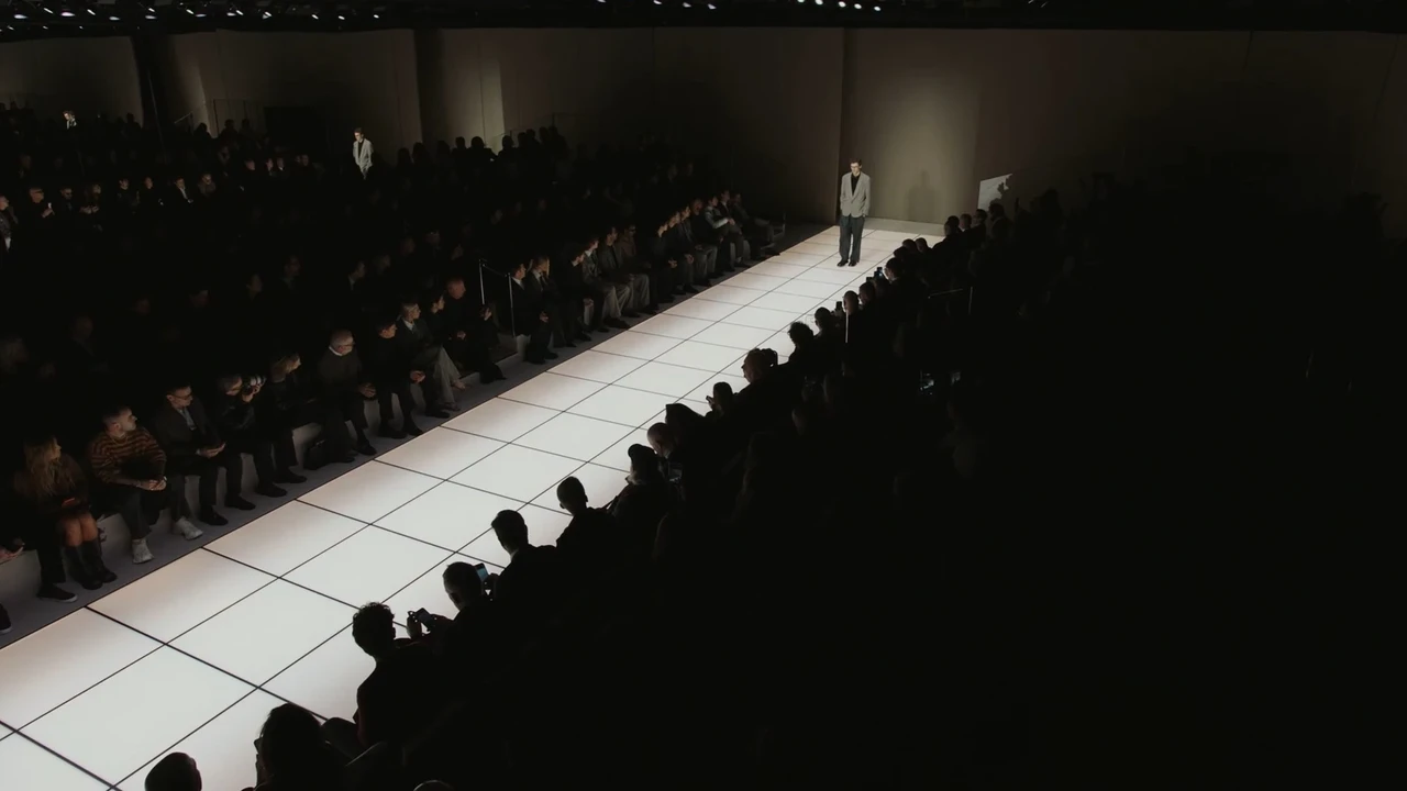 ARMANI AFTER ARMANI. THE QUIET POWER OF A HOUSE THAT REFUSES TO SHOUT