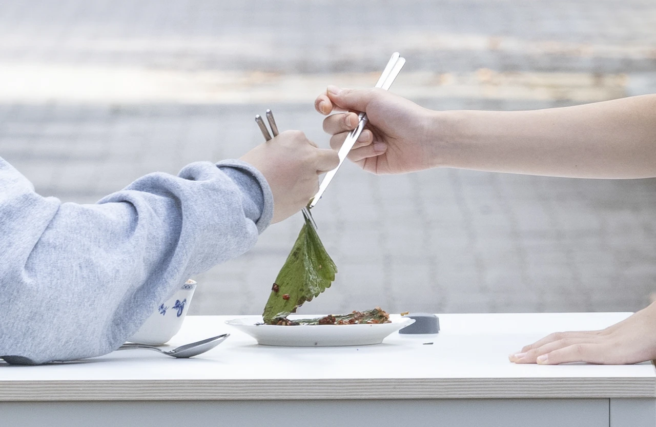 SUWA SHIN AND THE BEAUTY OF “NO”