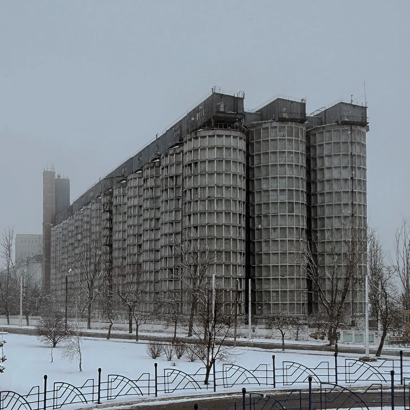 POST-SOVIET BRUTALISM IS STILL A FEED FETISH