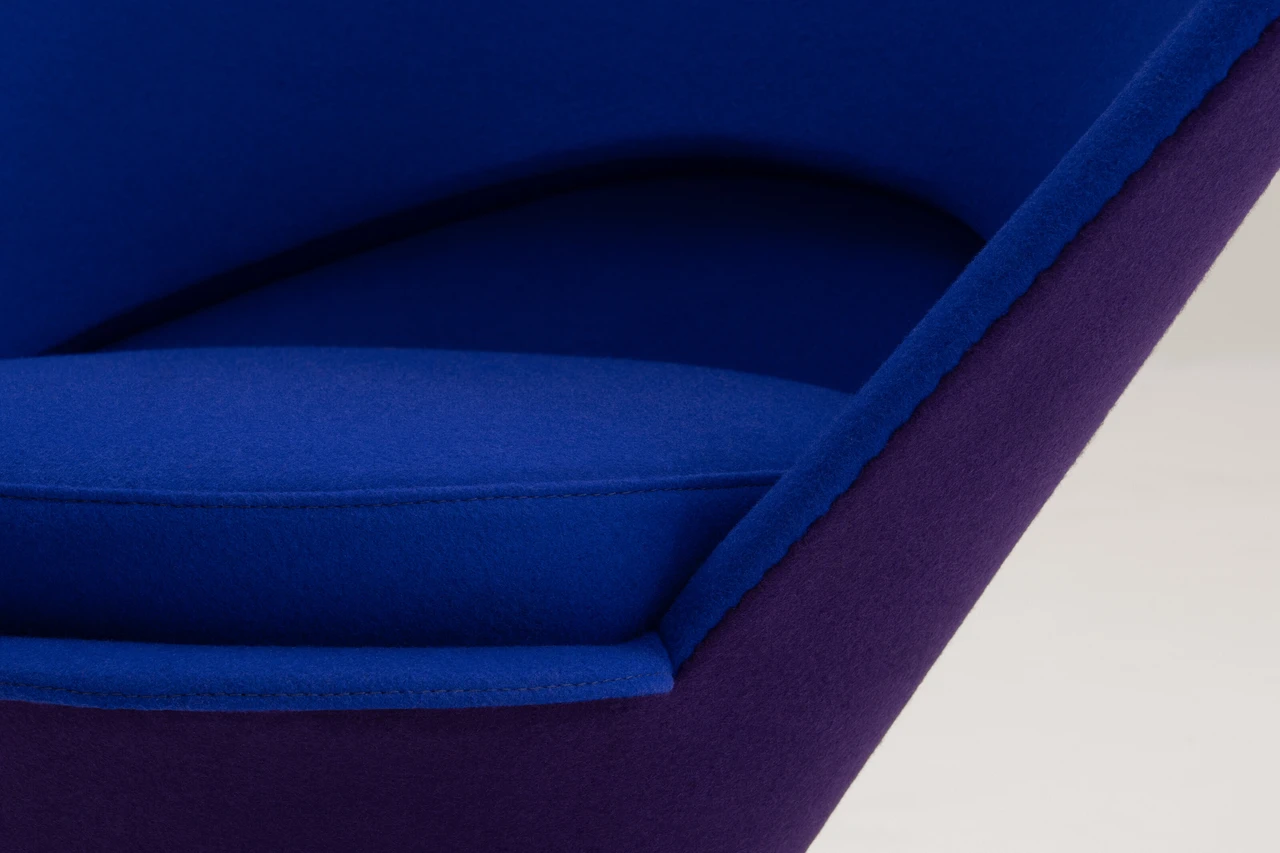 VITRA’S HEART CONE CHAIR: WHEN THE HEART STOPS BEING CUTE